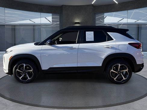 Certified 2023 Chevrolet TrailBlazer RS w/ Convenience Package FWD image 3
