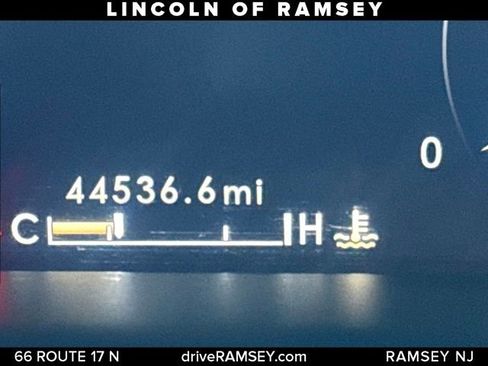 Used 2022 Lincoln Nautilus Reserve image 18