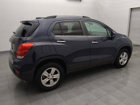 Used 2018 Chevrolet Trax LT w/ LT Convenience Package AWD/4WD image 10