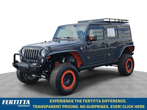 Used 2016 Jeep Wrangler Unlimited Rubicon w/ Connectivity Group AWD/4WD image 1
