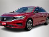 Used 2022 Volkswagen Passat 2.0T image 3