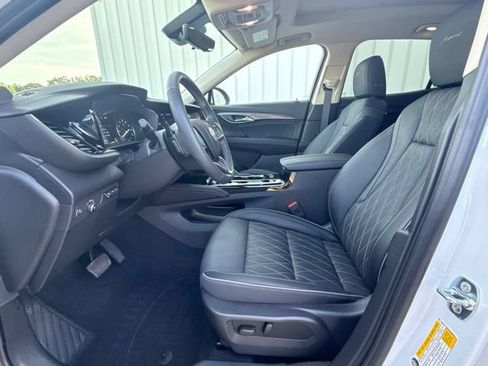 Used 2023 Buick Envision Avenir AWD/4WD image 24