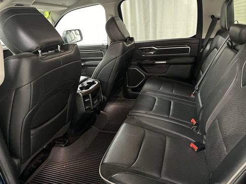 Used 2022 RAM 1500 Laramie AWD/4WD image 15