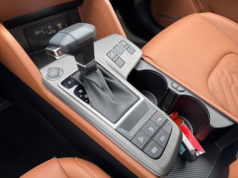New 2026 Kia Sportage X-Line w/ X-Line Premium Package AWD/4WD image 15