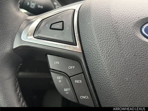 Used 2024 Ford Edge Titanium image 18