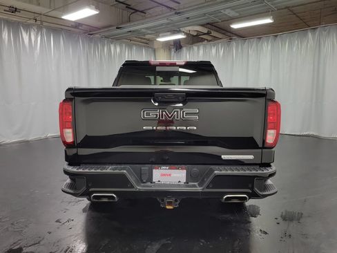 Used 2024 GMC Sierra 1500 Elevation w/ Elevation Premium Package AWD/4WD image 7
