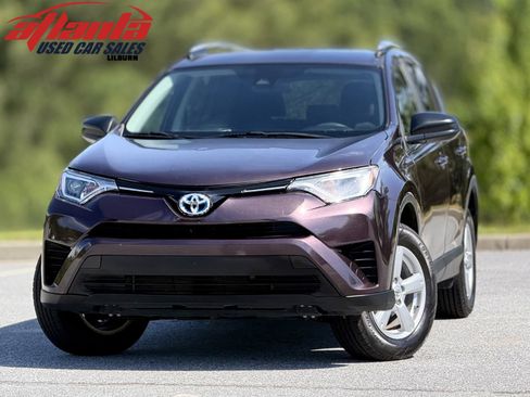 Used 2018 Toyota RAV4 LE w/ All Weather Liner Package FWD image 1