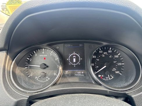 Used 2019 Nissan Rogue SL w/ Premium Package AWD/4WD image 12