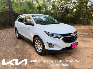 Used 2020 Chevrolet Equinox LS w/ LS Convenience Package FWD video 1