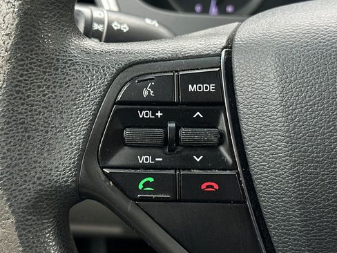 Used 2017 Hyundai Sonata SE image 26