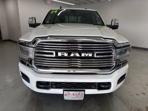 Used 2024 RAM 2500 Laramie AWD/4WD image 7