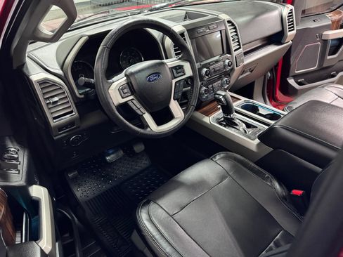 Used 2016 Ford F150 Lariat w/ Equipment Group 502A Luxury RWD image 19