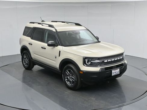 Used 2025 Ford Bronco Sport Big Bend AWD/4WD image 39