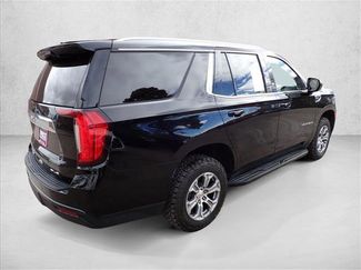 Used 2023 GMC Yukon SLE video 4