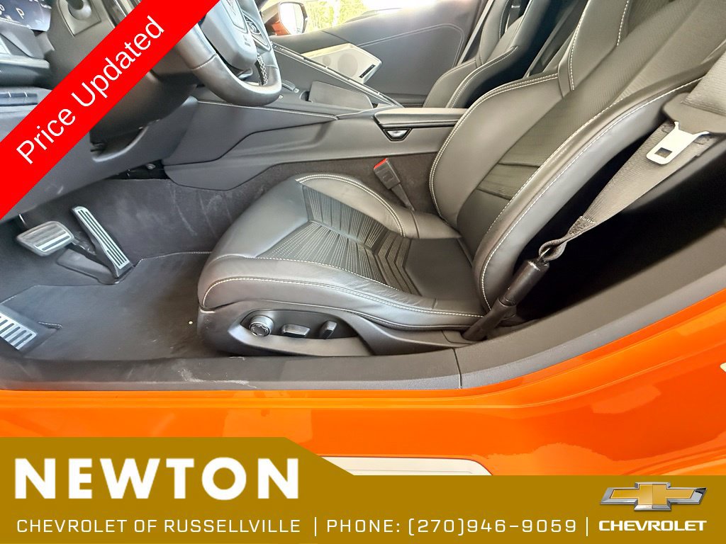 Used 2024 Chevrolet Corvette Stingray Preferred Conv w/ Z51 Performance Package RWD image 10