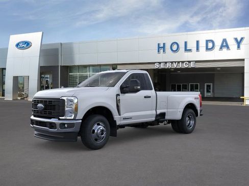 New 2026 Ford F350 XL w/ FX4 Off-Road Package AWD/4WD image 1