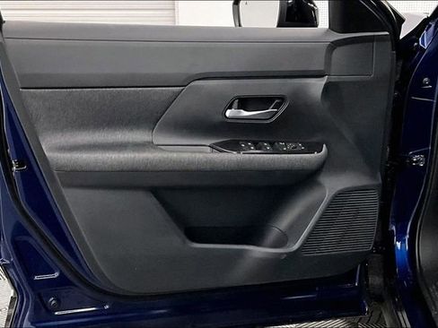 New 2026 Nissan Kicks SV w/ Charging Package image 30