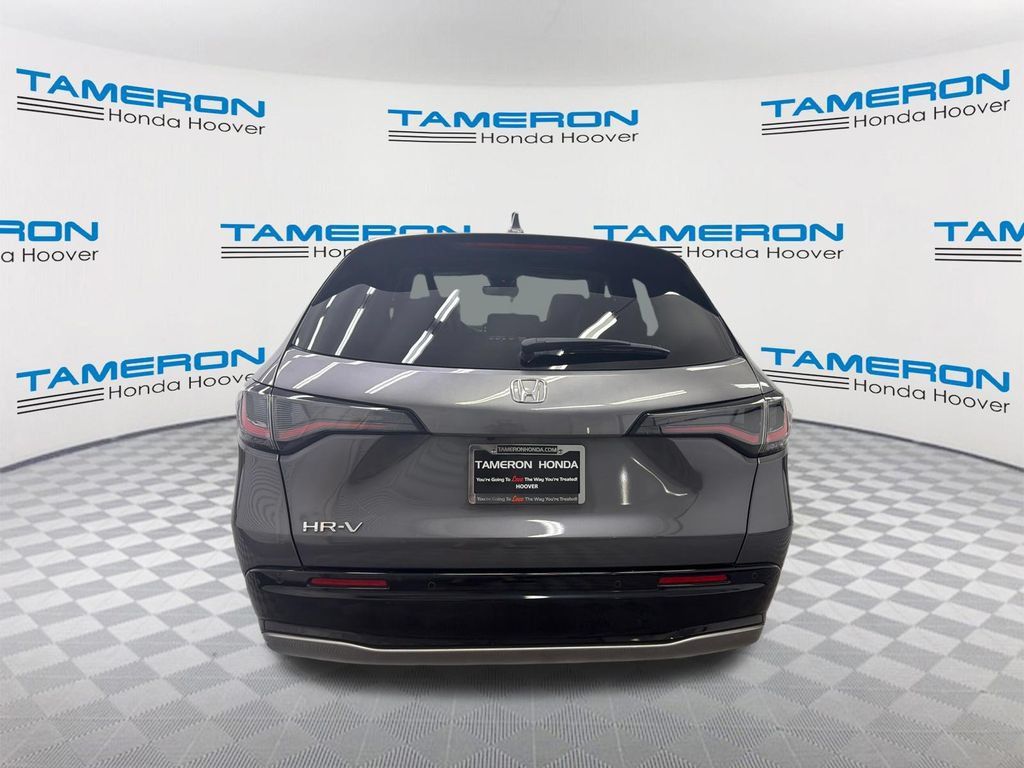 Used 2026 Honda HR-V EX-L image 4