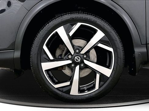 Used 2020 Nissan Rogue Sport SL AWD/4WD image 33
