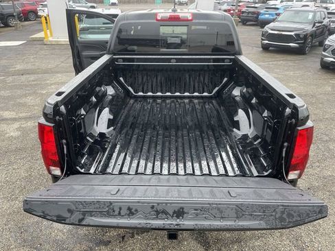 New 2026 Chevrolet Colorado Trail Boss AWD/4WD image 23