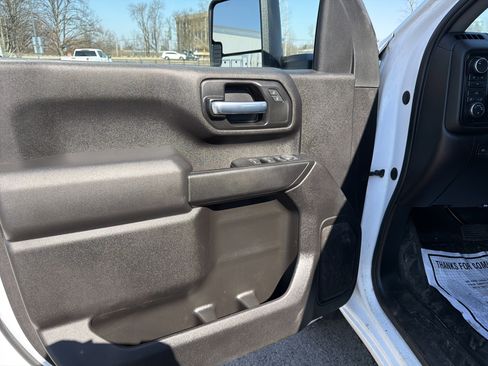 Used 2023 Chevrolet Silverado 2500 W/T w/ WT Fleet Convenience Package image 8