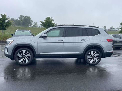 New 2026 Volkswagen Atlas SE FWD image 4