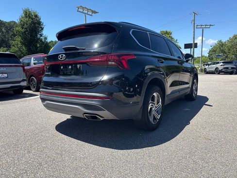 Used 2021 Hyundai Santa Fe SE FWD image 5