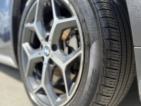 Used 2017 BMW X1 xDrive28i image 9