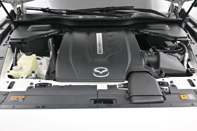 Certified 2024 MAZDA CX-90 Plug-In Hybrid w/ Premium Plus AWD/4WD image 24