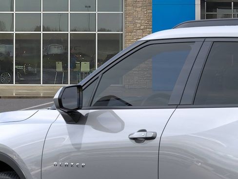 New 2026 Chevrolet Blazer LT FWD image 12
