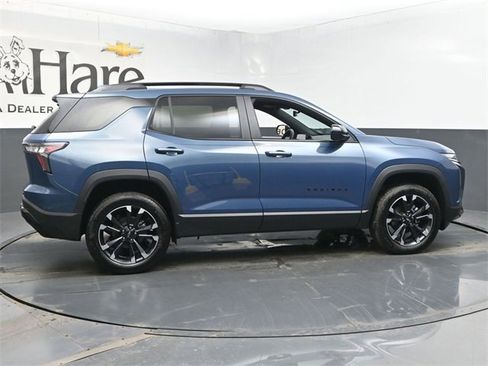 Certified 2026 Chevrolet Equinox RS w/ Convenience Package III image 36