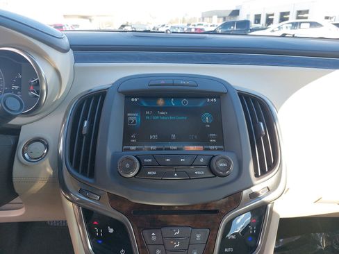 Used 2015 Buick LaCrosse Leather image 23
