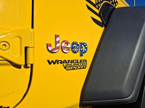 Used 2020 Jeep Wrangler Unlimited Sport image 29