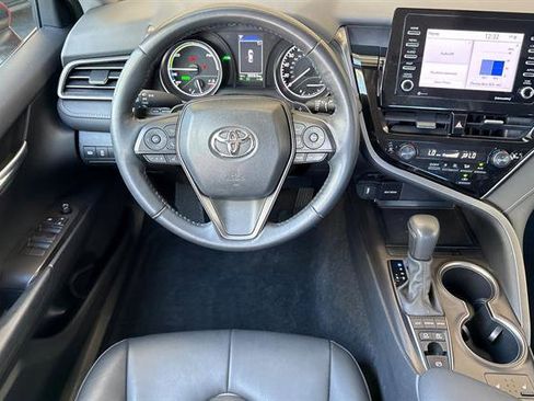 Used 2024 Toyota Camry SE w/ Cold Weather Package image 14