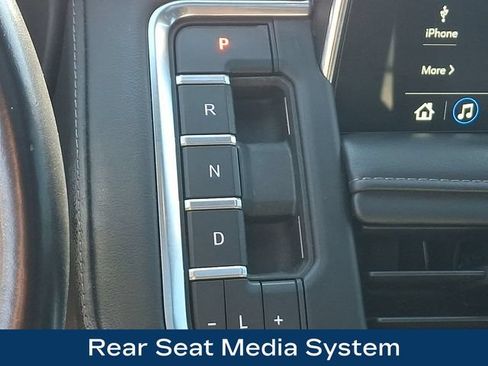 Used 2021 Chevrolet Tahoe Z71 w/ Rear Media and Nav Package AWD/4WD image 11