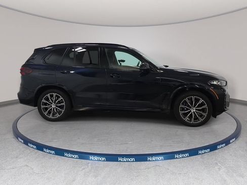 Used 2024 BMW X5 xDrive40i w/ M Sport Package AWD/4WD image 4