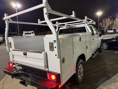 New 2026 GMC Sierra 2500 Pro w/ Convenience Package image 3