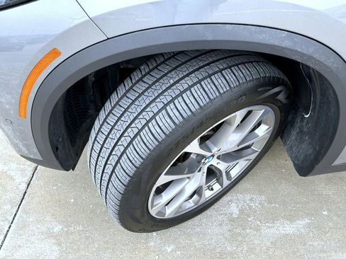 Used 2024 BMW X5 xDrive40i w/ Premium Package image 23