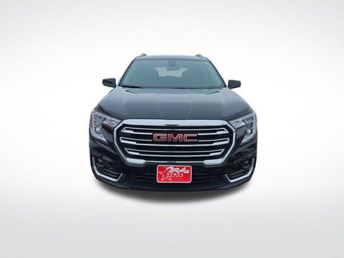 Used 2024 GMC Terrain SLT AWD/4WD image 2