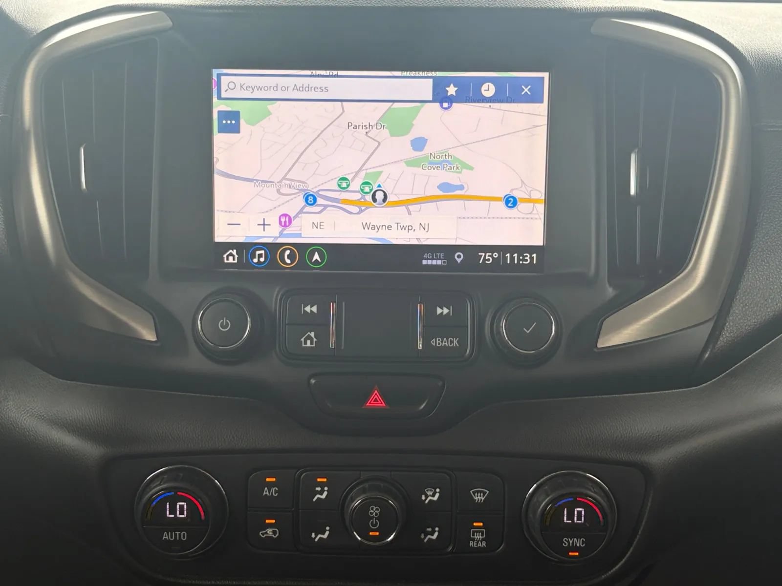 Used 2019 GMC Terrain Denali w/ GMC Pro Grade Package AWD/4WD image 24