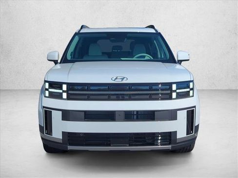 Certified 2025 Hyundai Santa Fe Limited image 6