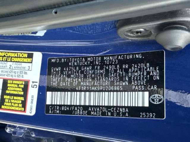 Used 2024 Toyota Camry LE w/ Convenience Package FWD image 34