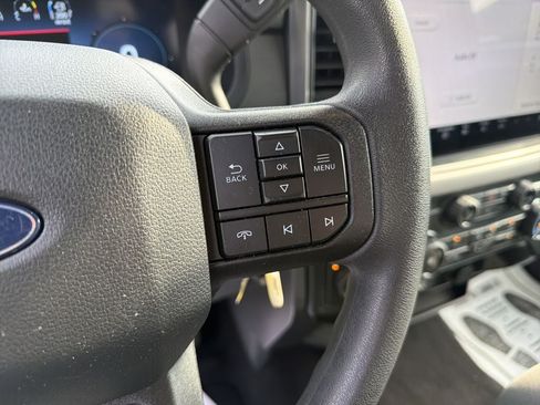 Used 2025 Ford F150 XLT AWD/4WD image 18