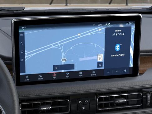 New 2022 Lincoln Nautilus Reserve image 14