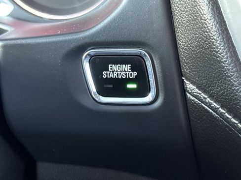 Used 2023 GMC Acadia SLE w/ Driver Convenience Package image 26