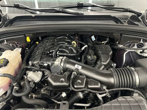 Used 2024 Jeep Grand Cherokee Limited w/ Luxury Tech Group II AWD/4WD image 20