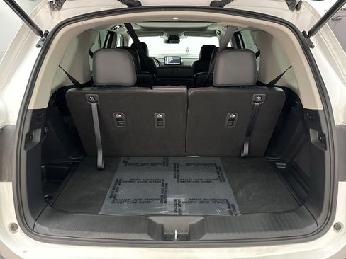 Used 2025 Honda Pilot Touring image 36