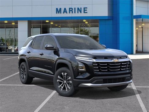 New 2026 Chevrolet Equinox LT w/ Safety and Technology Package image 7