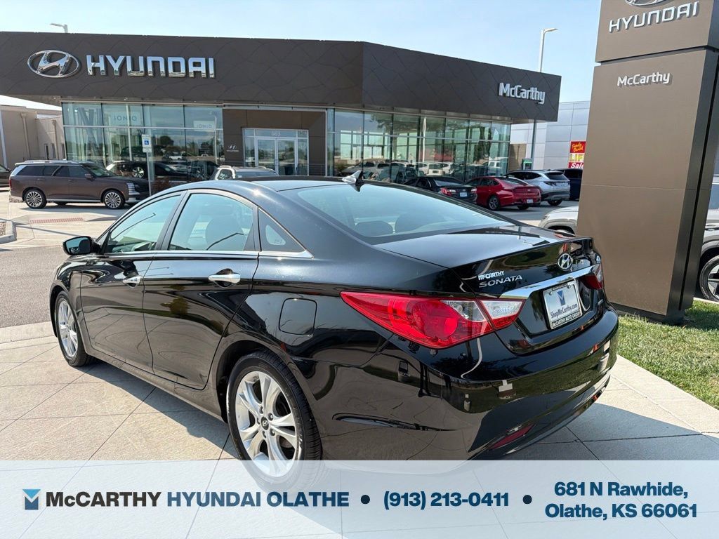Used 2011 Hyundai Sonata Limited FWD image 14