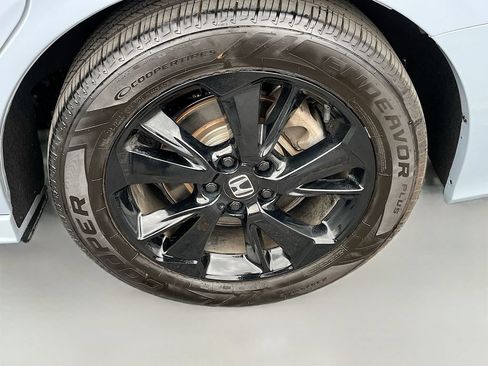 Used 2023 Honda Odyssey Sport image 32